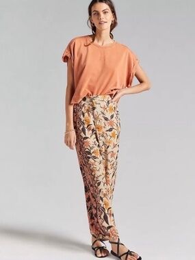 EUC {Anthro} High Rise Ecru & Orange Relaxed Floral + Brown Bird Pants | 6